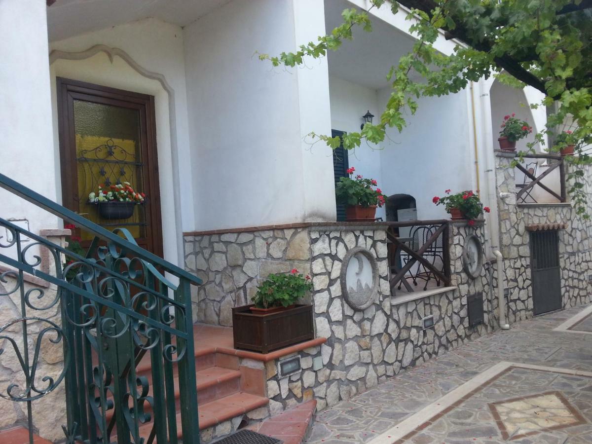 Residenza Antico Borgo Del Pozzo Aparthotel ตรามอนติ ภายนอก รูปภาพ